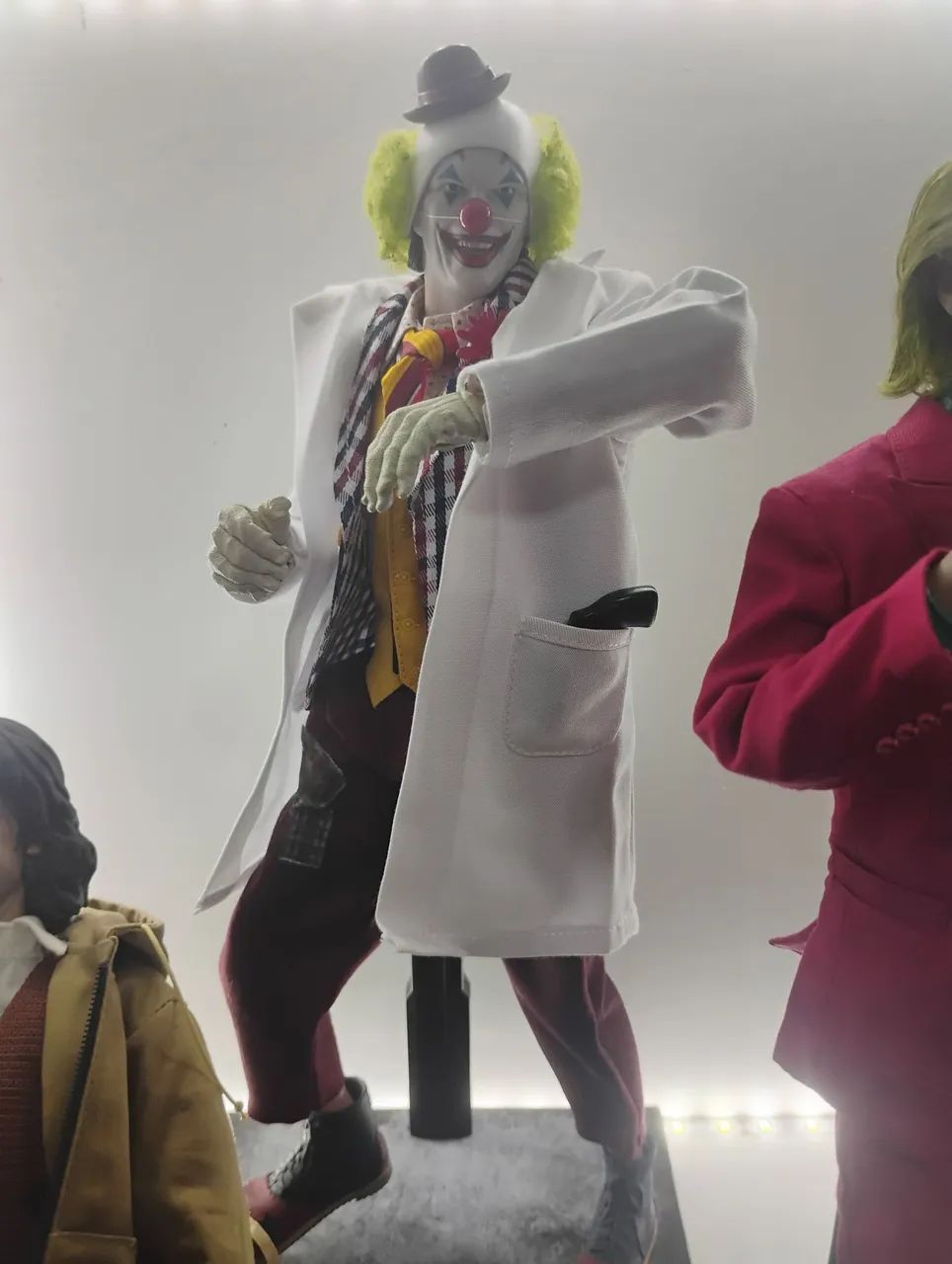JOKER出品 Lote Joker Joaquin Phoenix 1/6 30cm (Não Hot Toys) - Hobbies e