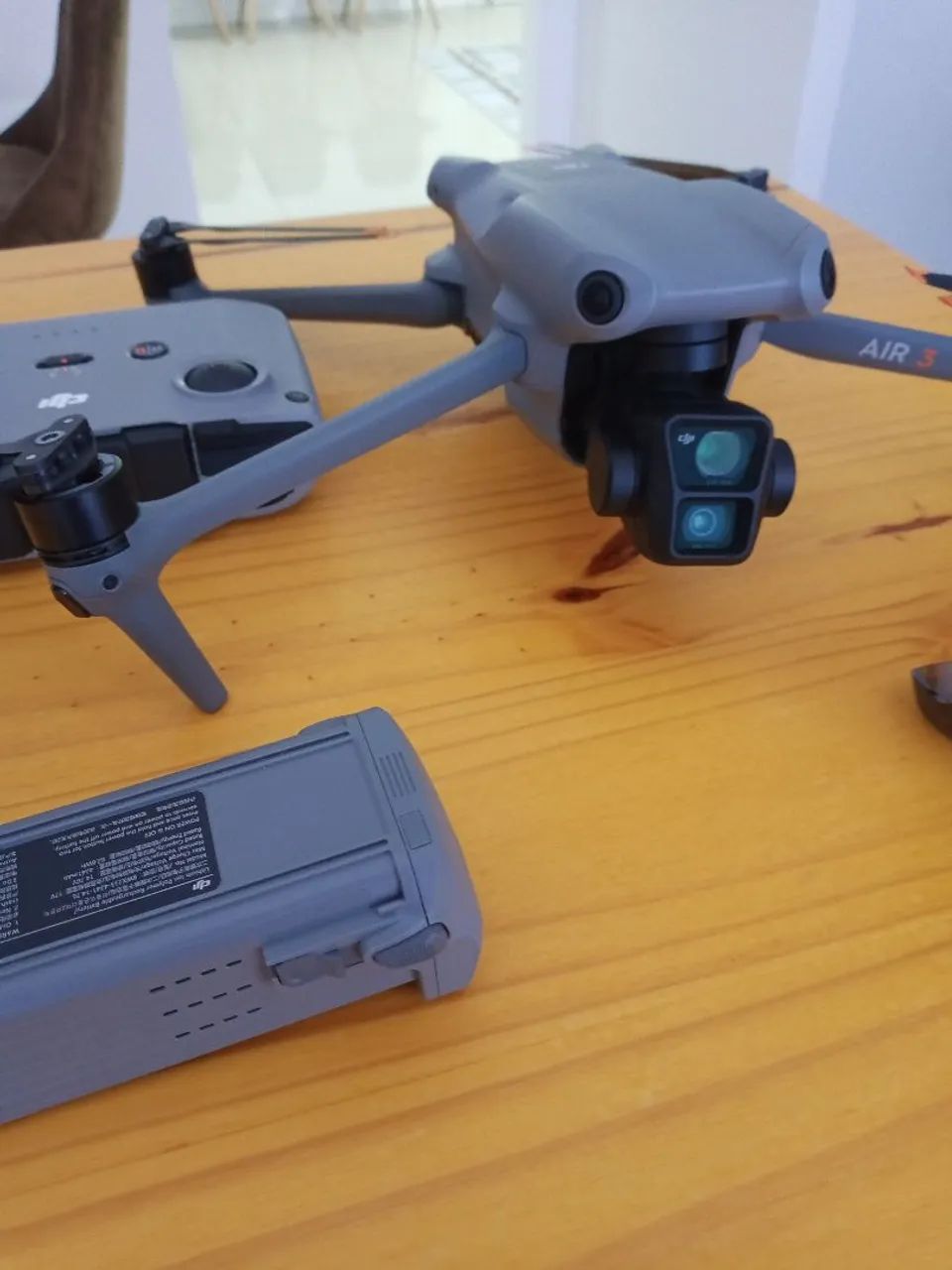 Drone DJI AIR 3 standard com RCN2 - Foto 3