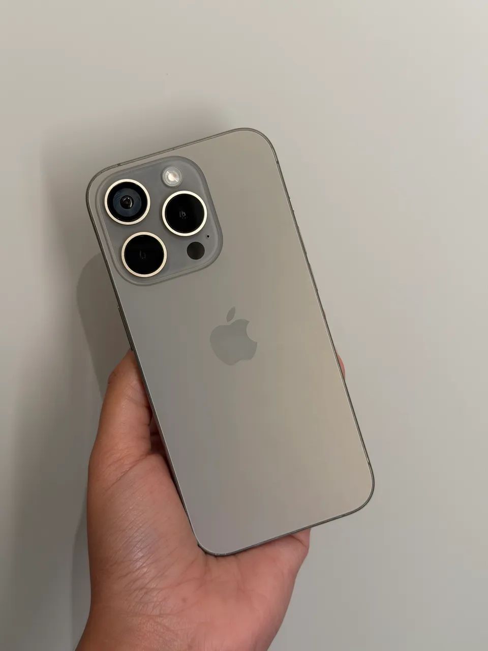 iPhone 15 Pro 512GB - Semi Novo - Foto 2
