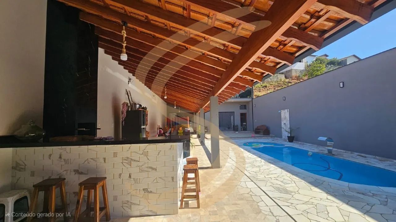 Chácara com piscina dentro da cidade: seu refúgio dos sonhos com lazer completo