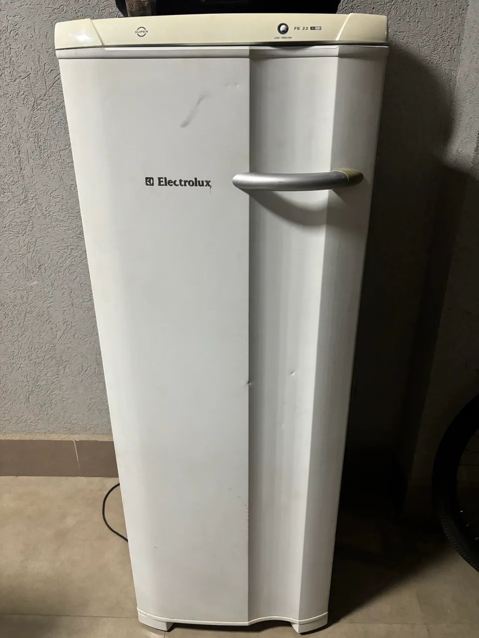 Freezer eletrolux 
