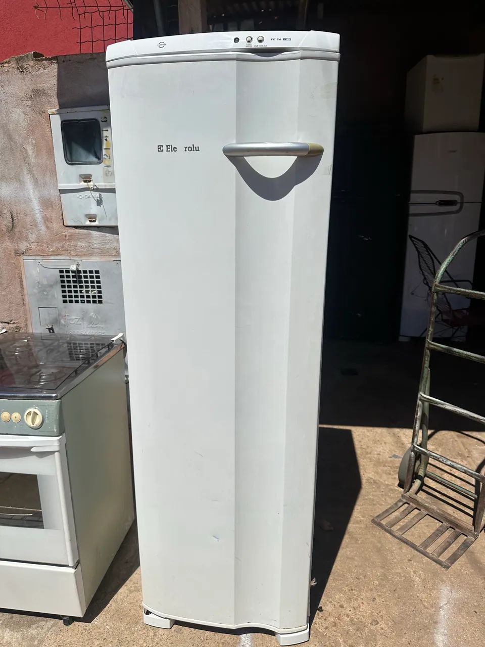 Vendo freezer Eletrolux  - Foto 2