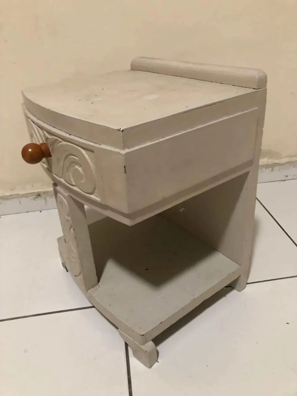 Criado Mudo Antigo - Foto 2