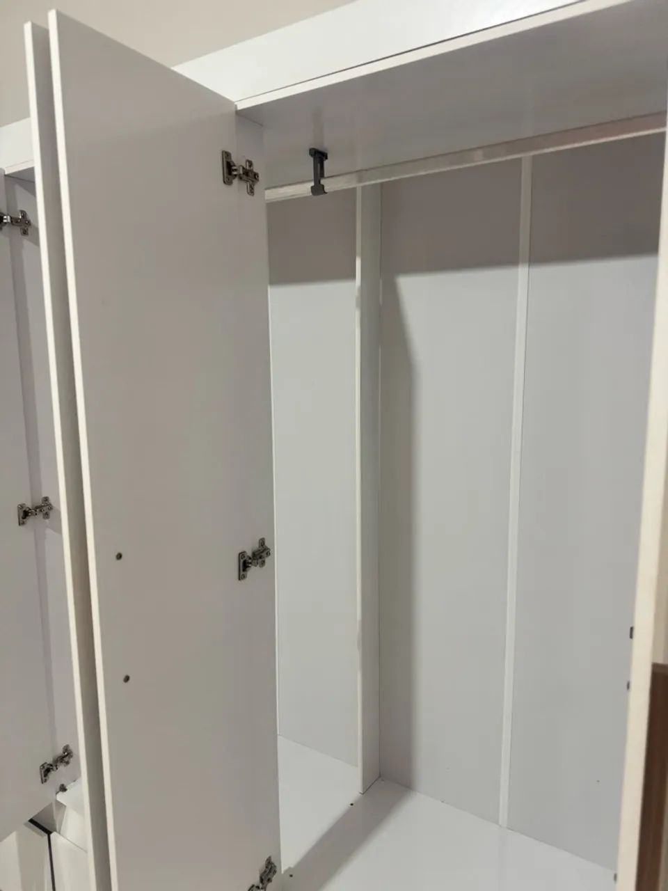 Guarda-roupas branco  - Foto 3