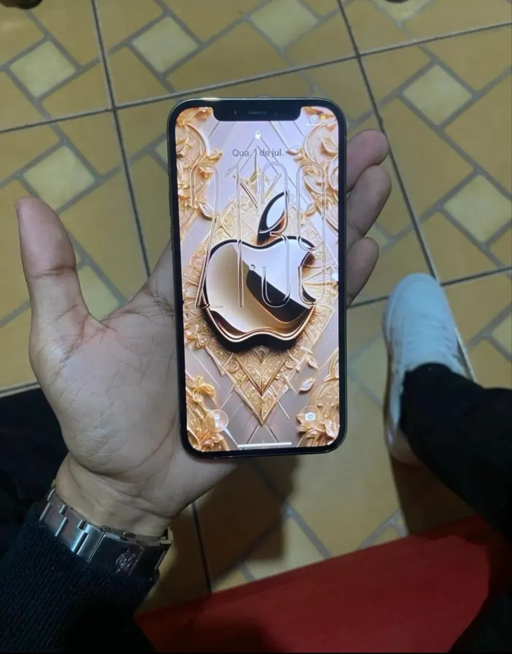 iphone 12 pro de 128gb na cor gold, com nf, - Foto 2