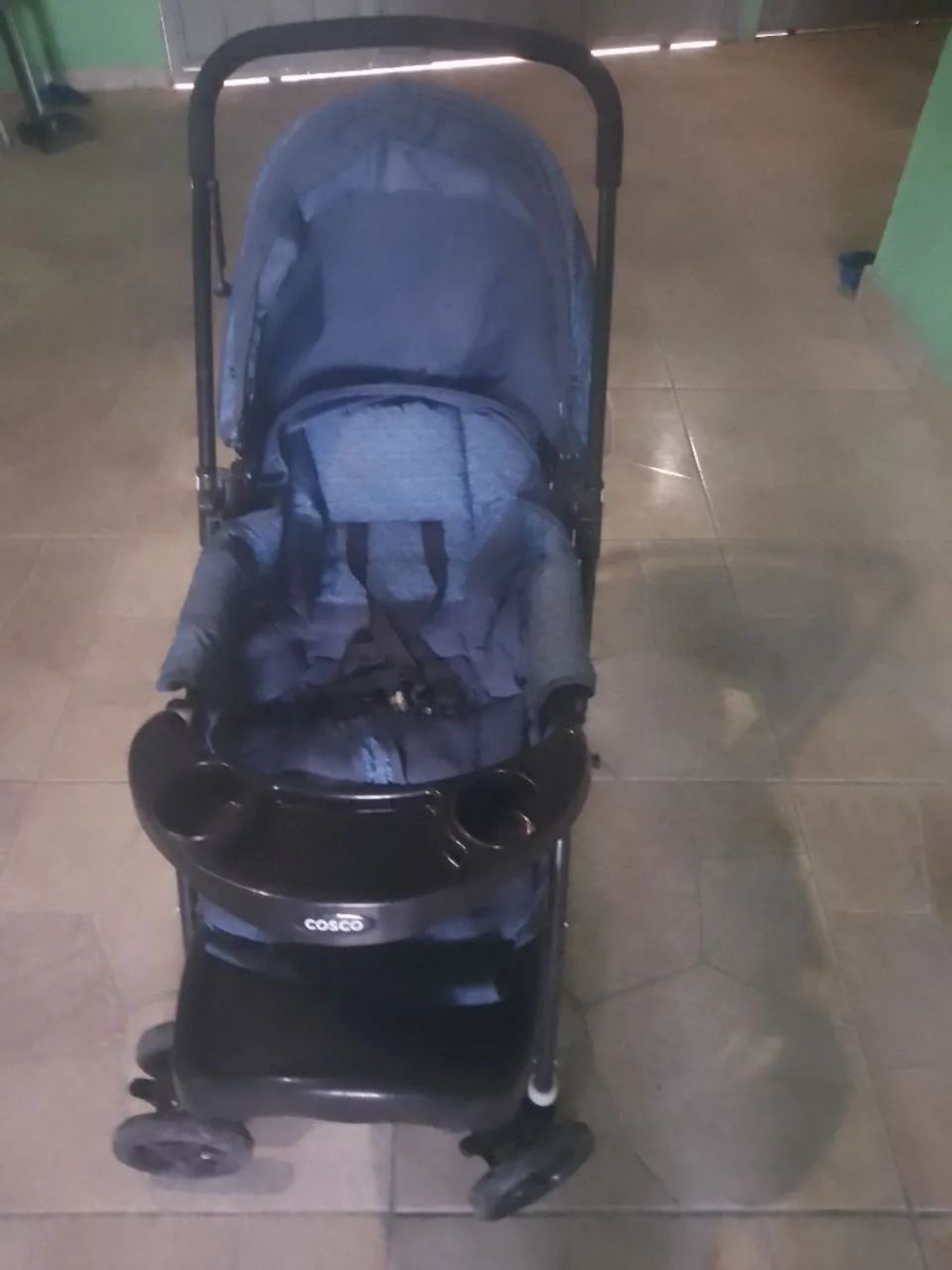 Carrinho de bebê cosco