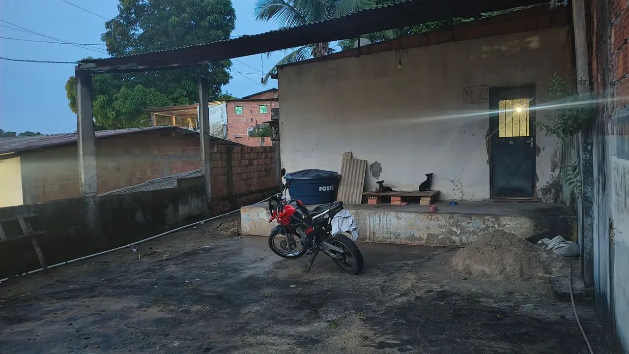 Vende-se casa Gilberto mestrinho 