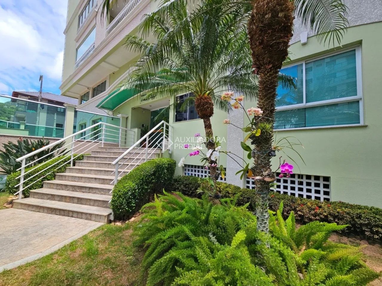 Cobertura horizontal 3 Dormitórios na Agronômica, Florianópolis. - Foto 4