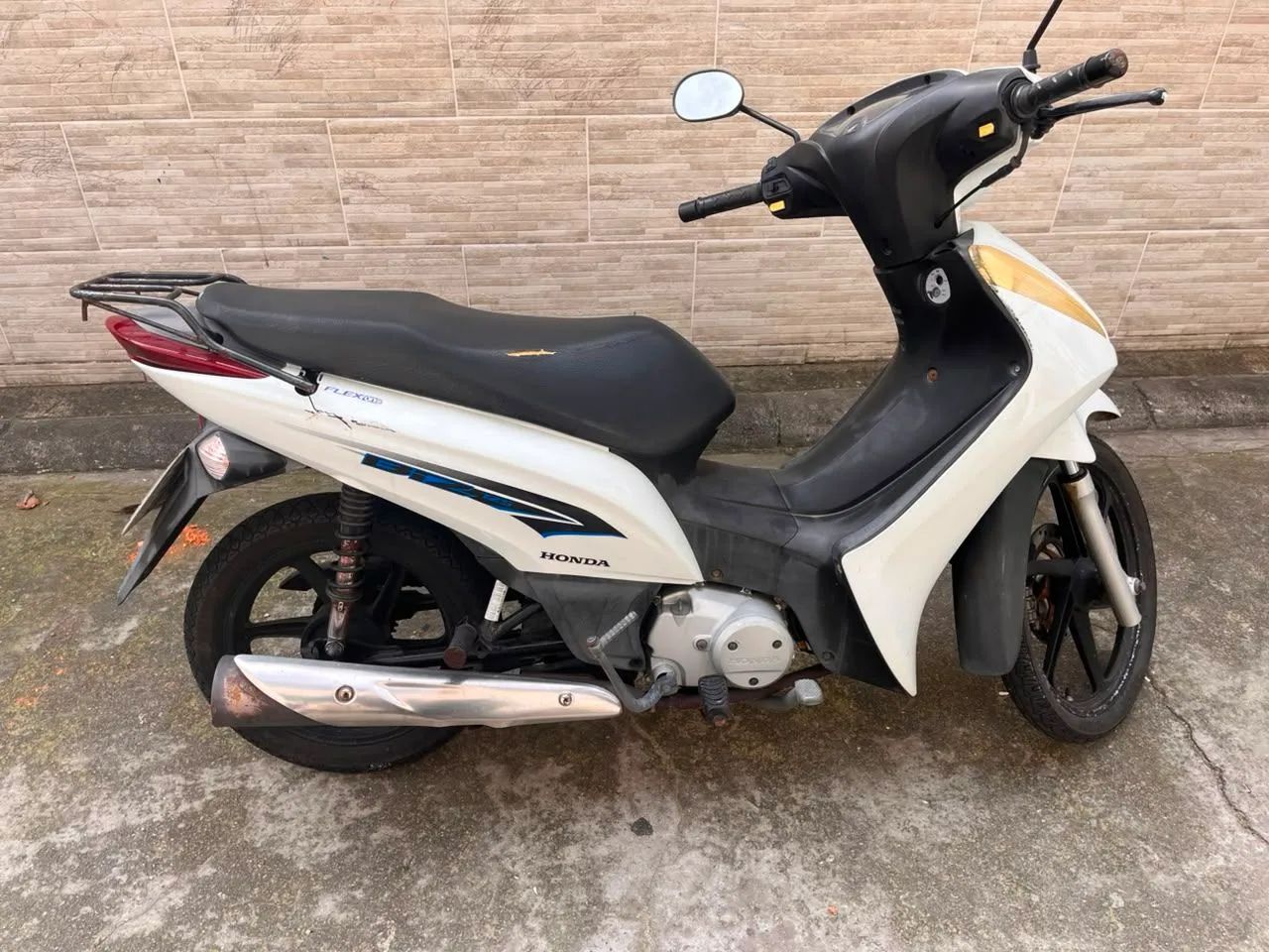 Honda biz em ótimo estado  - Foto 3
