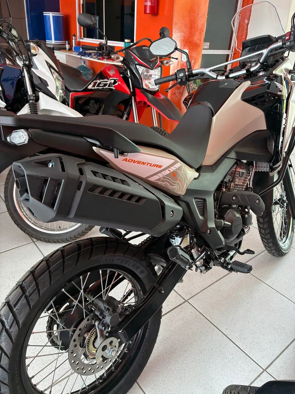 SAHARA ADVENTURY ZERO KM EMPLACADA - Foto 5