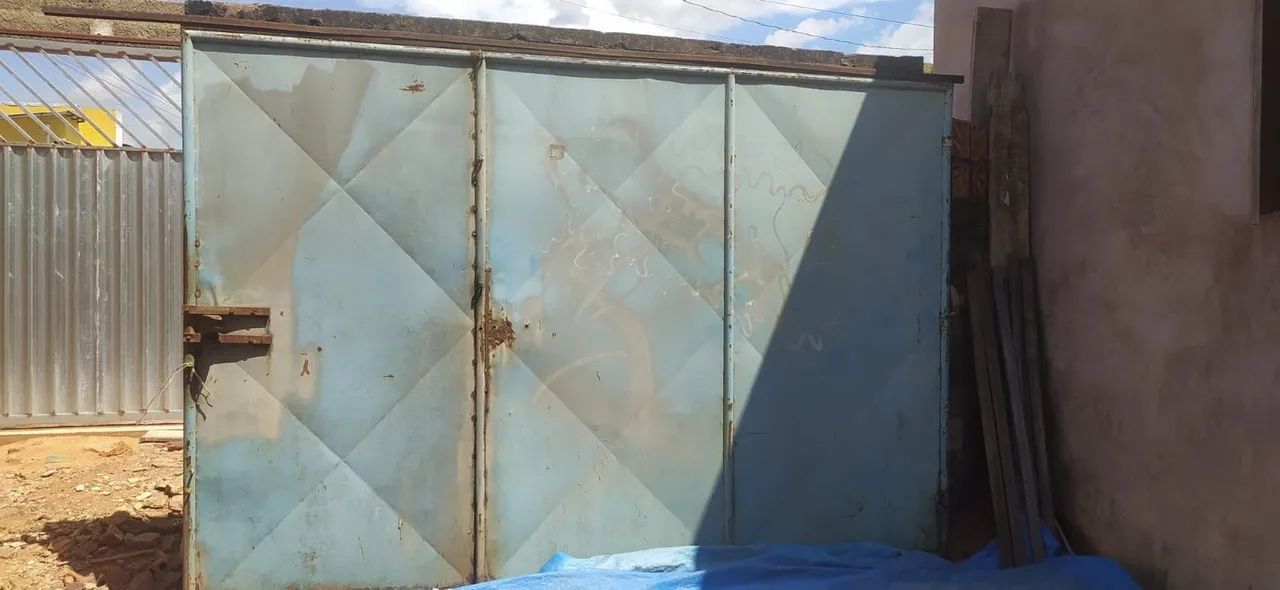Portão 2M de altura/ 2.96 M de largura 2