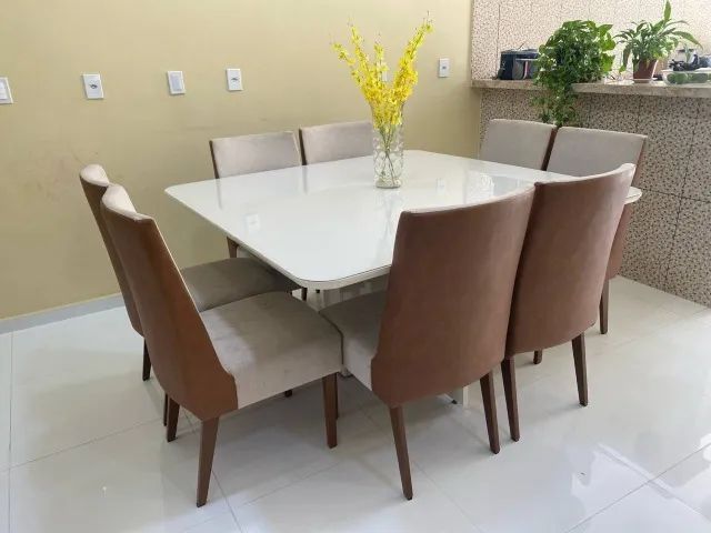Mesa de jantar 8 lugares 
