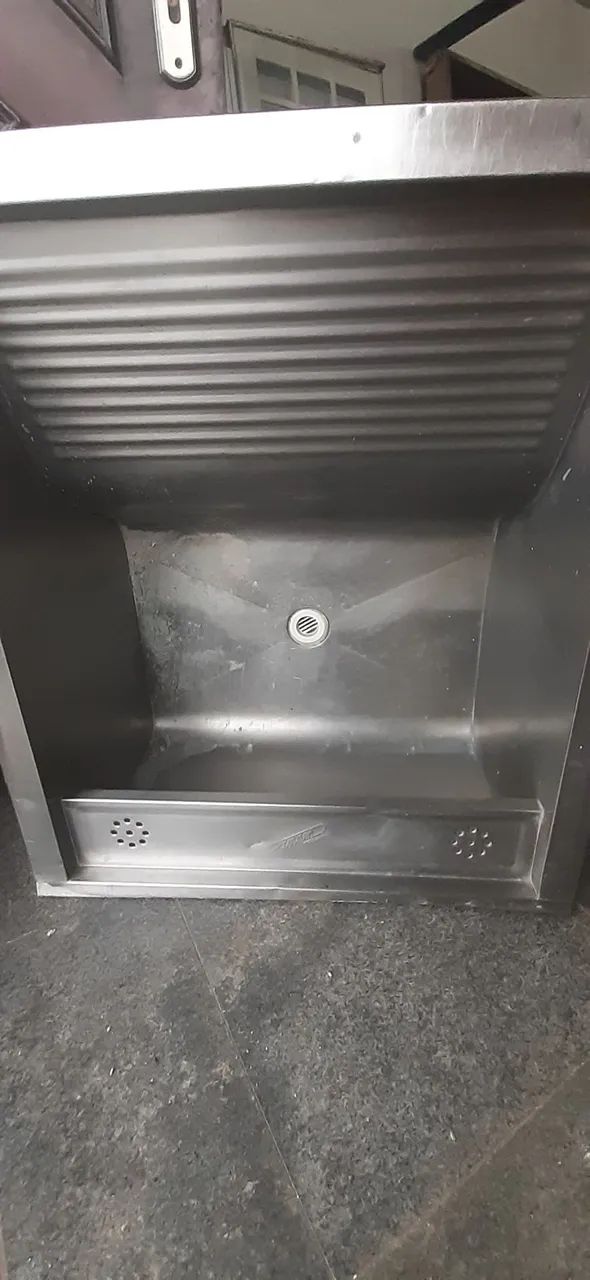 Tanque inox  63x72 USADO 