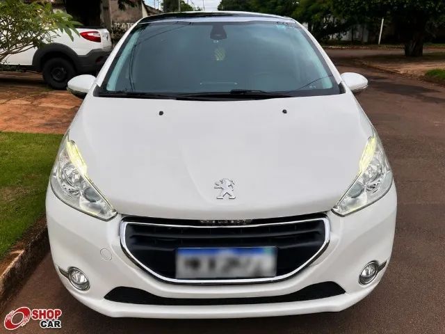 Peugeot 208 2014