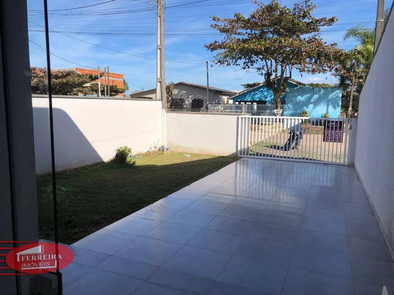 Casa com Quintal de Fundos - Foto 4
