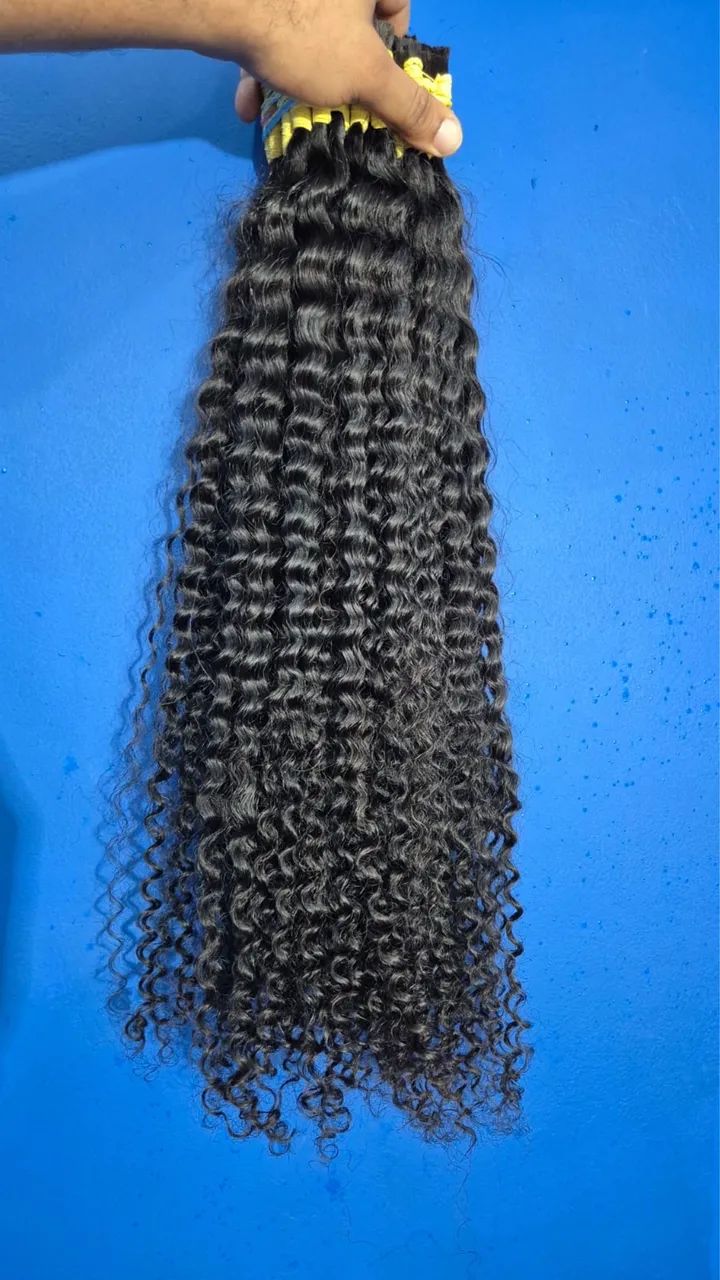 CABELO HUMANO CACHEADO
