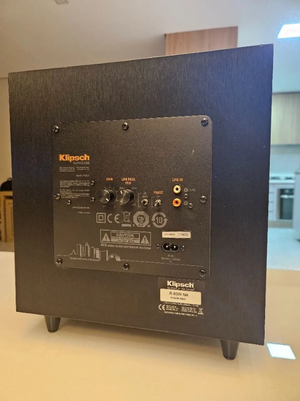 Subwoofer Klipsch R-8sw 150w Pico 8 Polegadas Cor Preto hometheater  - Foto 5