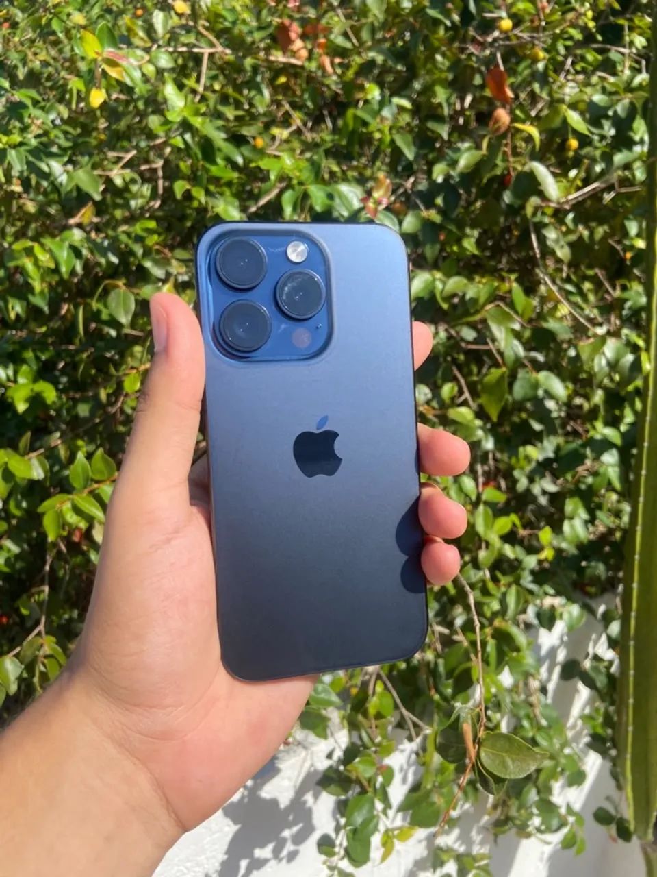 iPhone 15 Pro - Foto 2