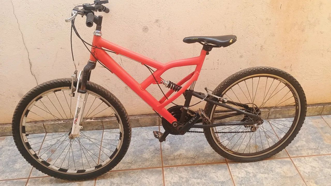 Vendo bicicleta  telefone * valor 200 - Foto 3
