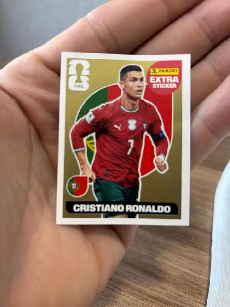 Extra Sticker - Legend Ouro - Cristiano Ronaldo - Panini - Foto 2