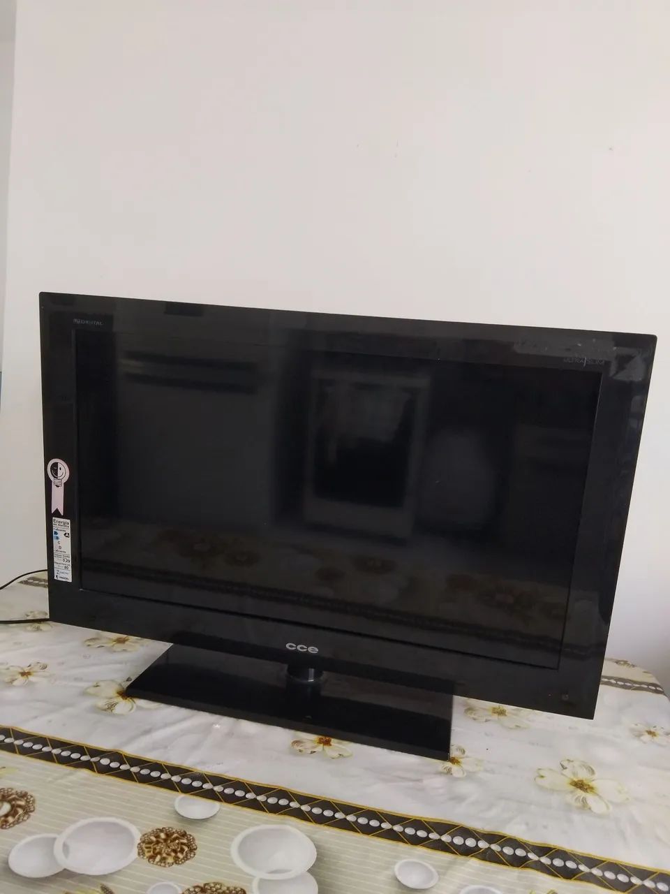 Vende-se tv CCE 32 polegada 