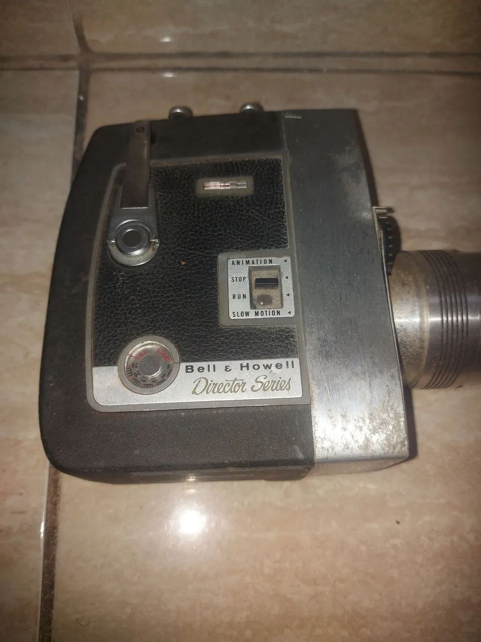 Câmera de Cinema Bell & Howell Director Series 8mm (Funcionando!) - Foto 2