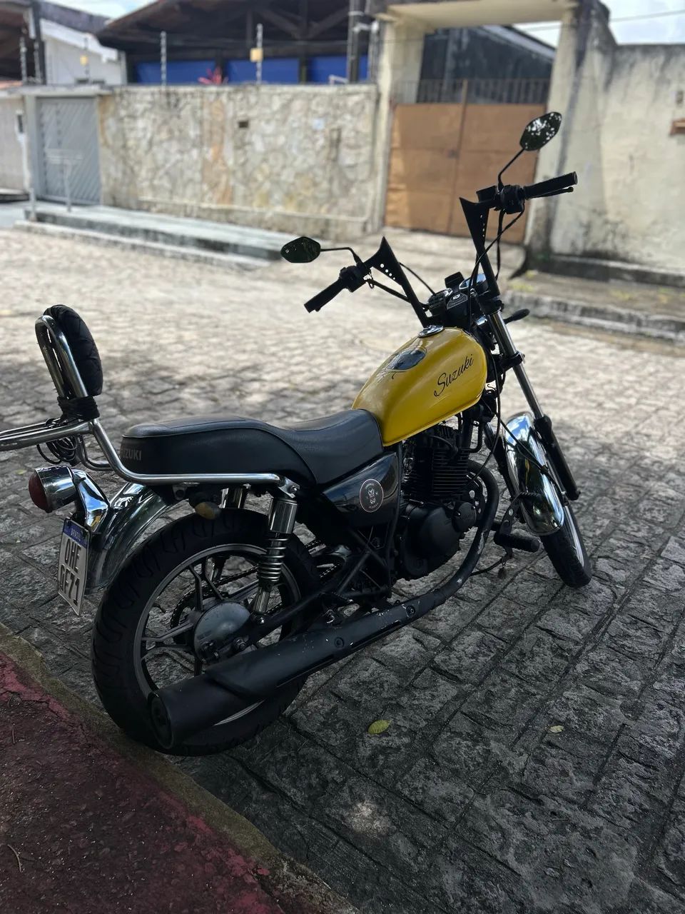 Susuki Intruder 125cc customizada 
