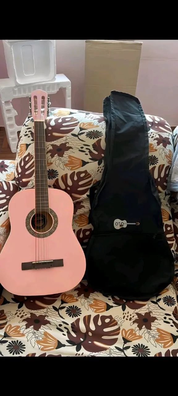Sofá e violão  - Foto 3