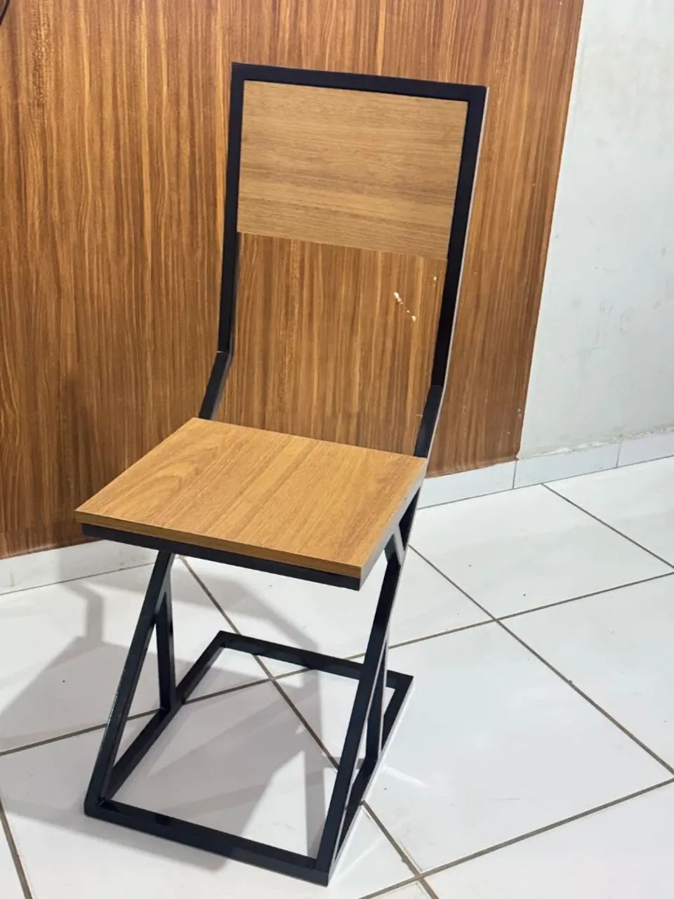 Cadeira de Metalon estilo industrial. - Foto 4