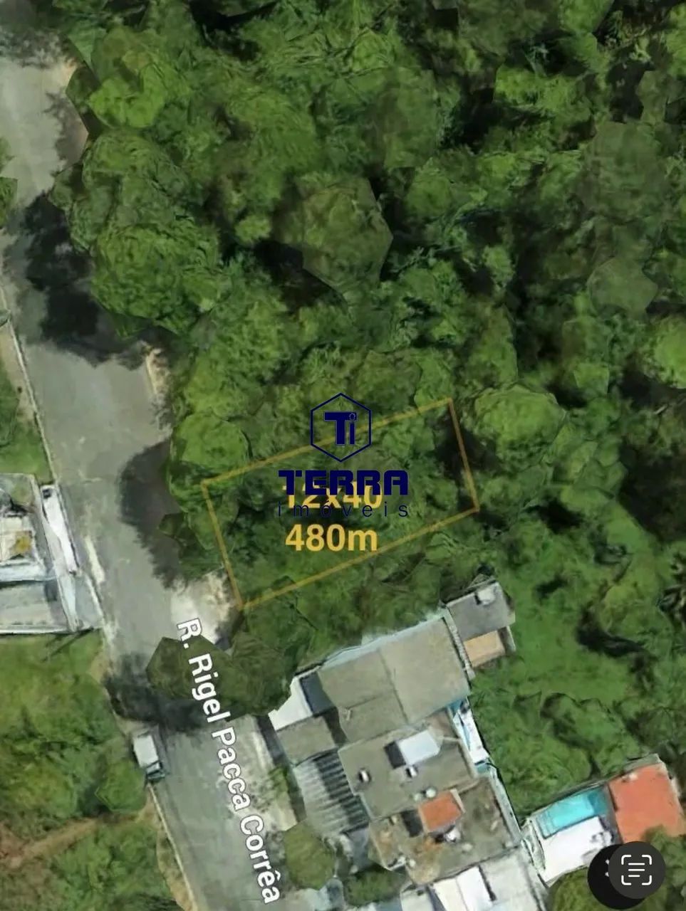 Terreno com 480 m² em Maria Paula