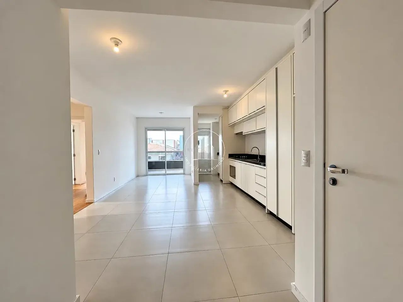Apartamento de 3 dormitórios sendo 1 suíte no Pagani