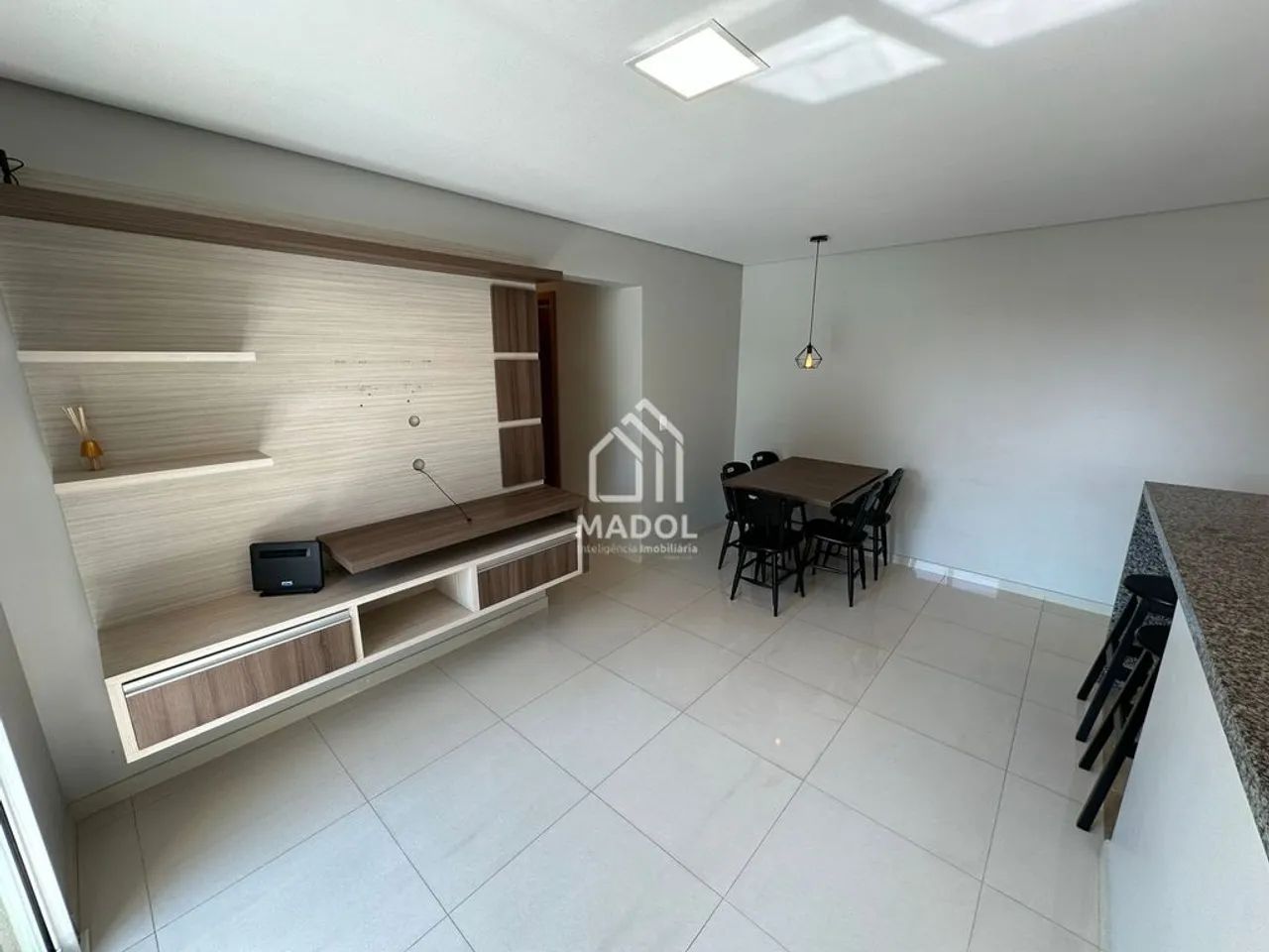 Apartamento com 3 quartos, semimobiliado no Edifício Solare de Cabral - Foto 2