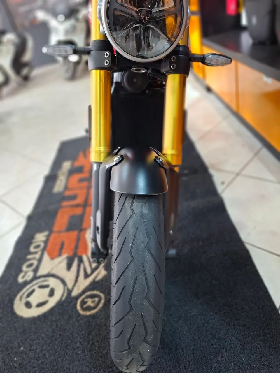 TRIUMPH SPEED 400 - Foto 4