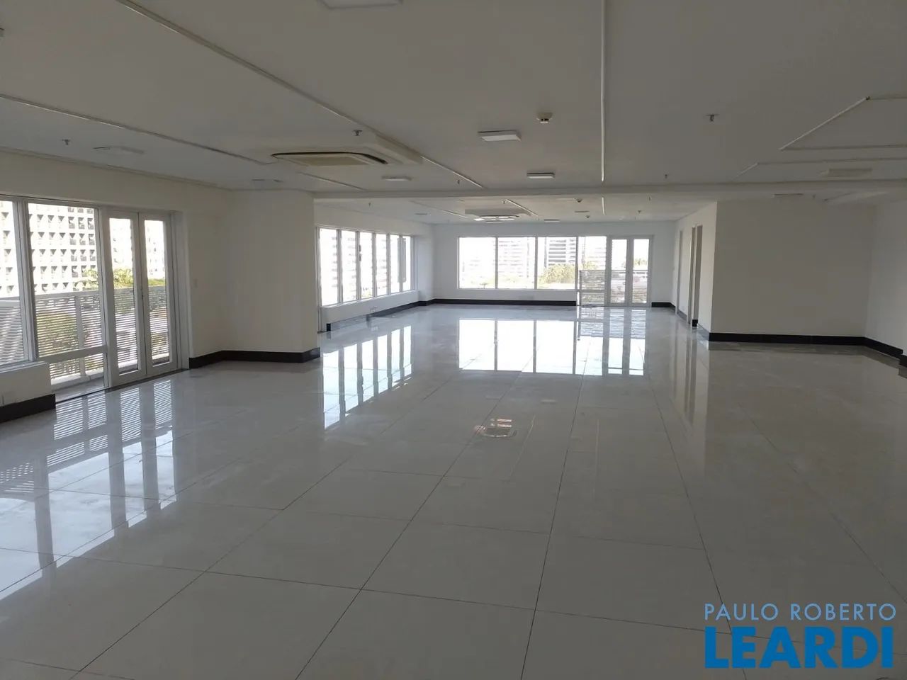COMERCIAL - alphaville centro industrial e empresarial/alphavi - SP - Foto 2
