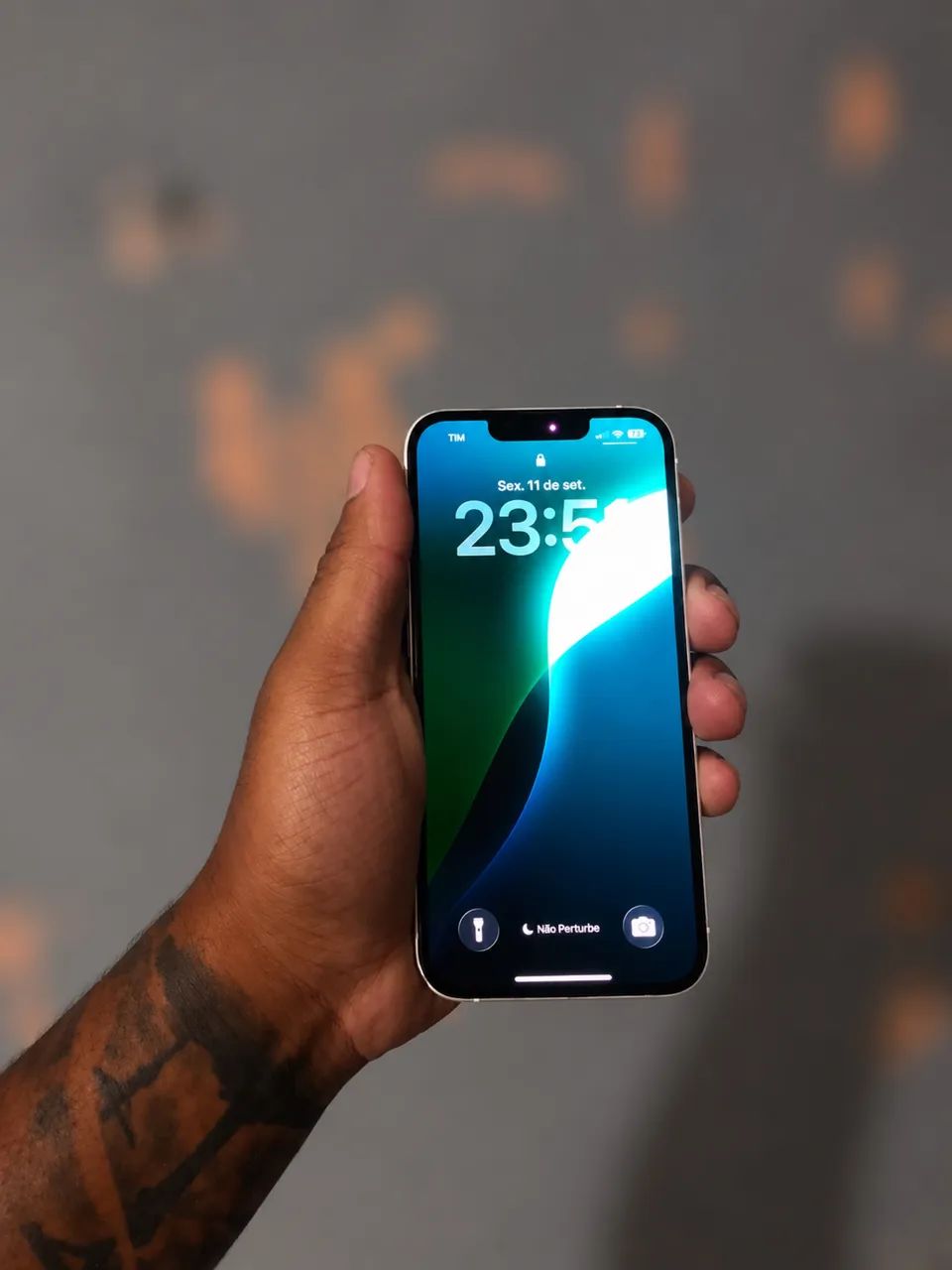 iPhone 13 semi novo 