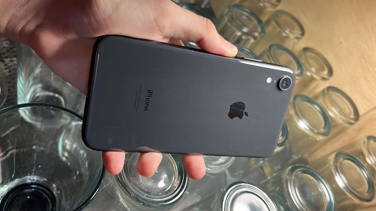 VENDO IPHONE XR - Foto 3
