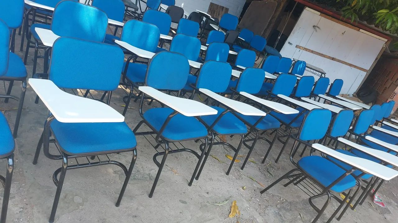 Cadeira escolar almofada com braço em mdf  - Foto 5