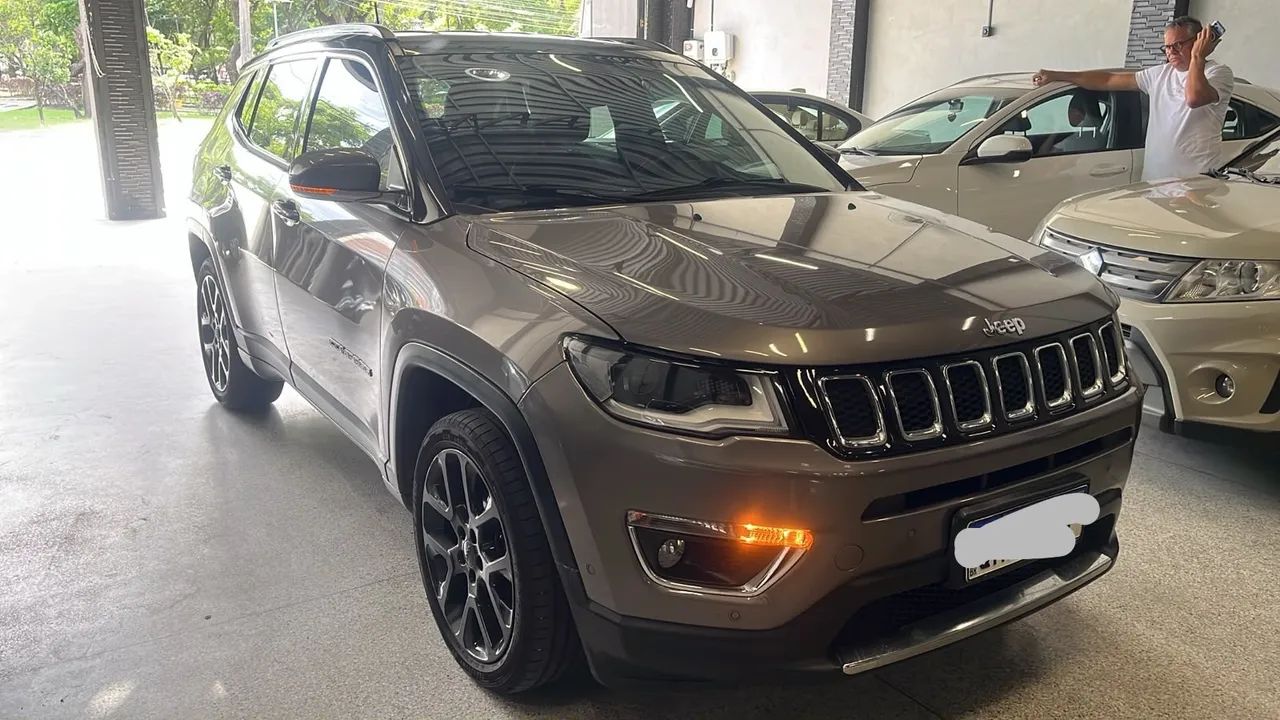 Jeep Compass COMPASS LIMITED 2.0 4x2 Flex 16V Aut. 2021