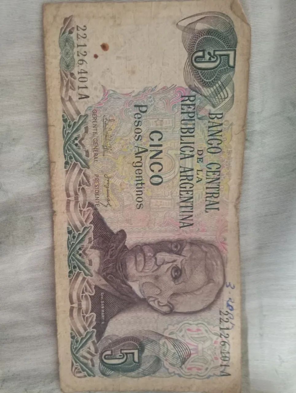 Cédulas dinheiro antigas .brasileiras e estrangeiras .e moedas - Foto 5