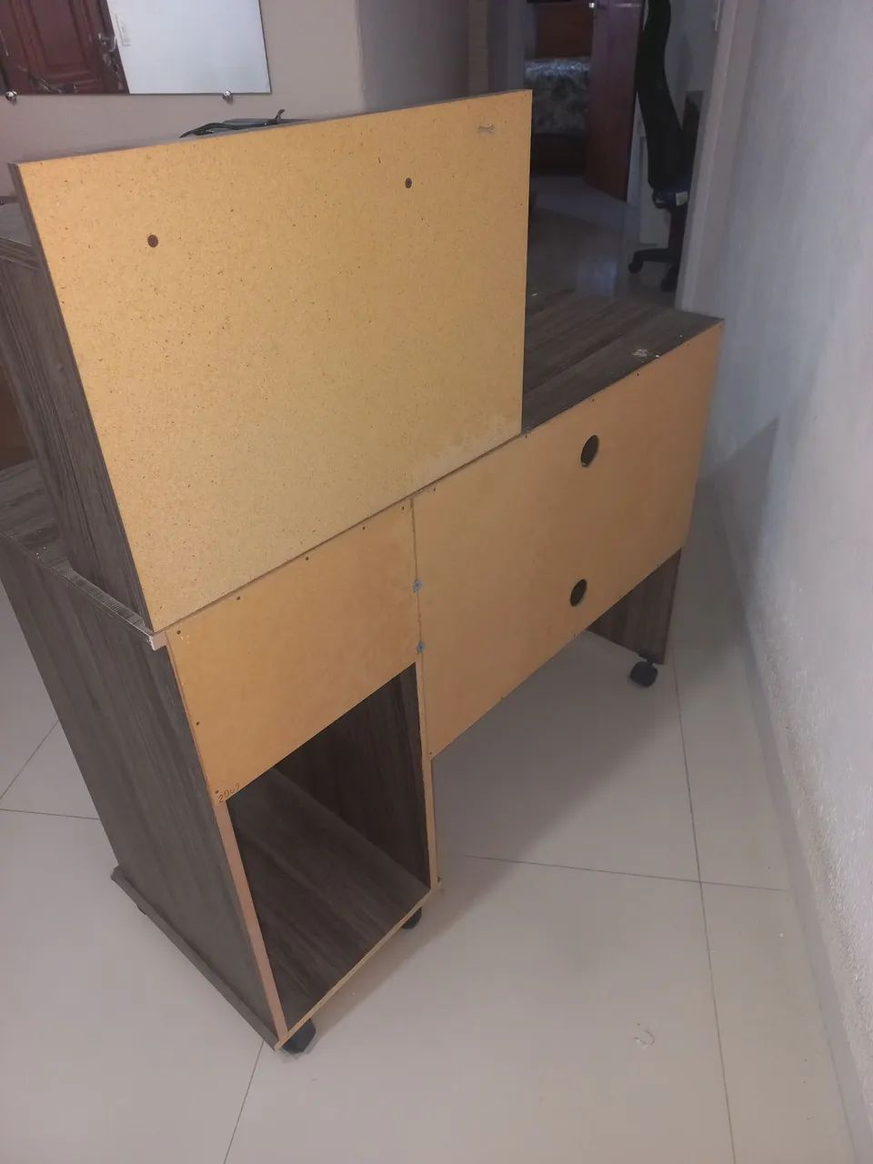 Vendo escrivaninha  - Foto 2