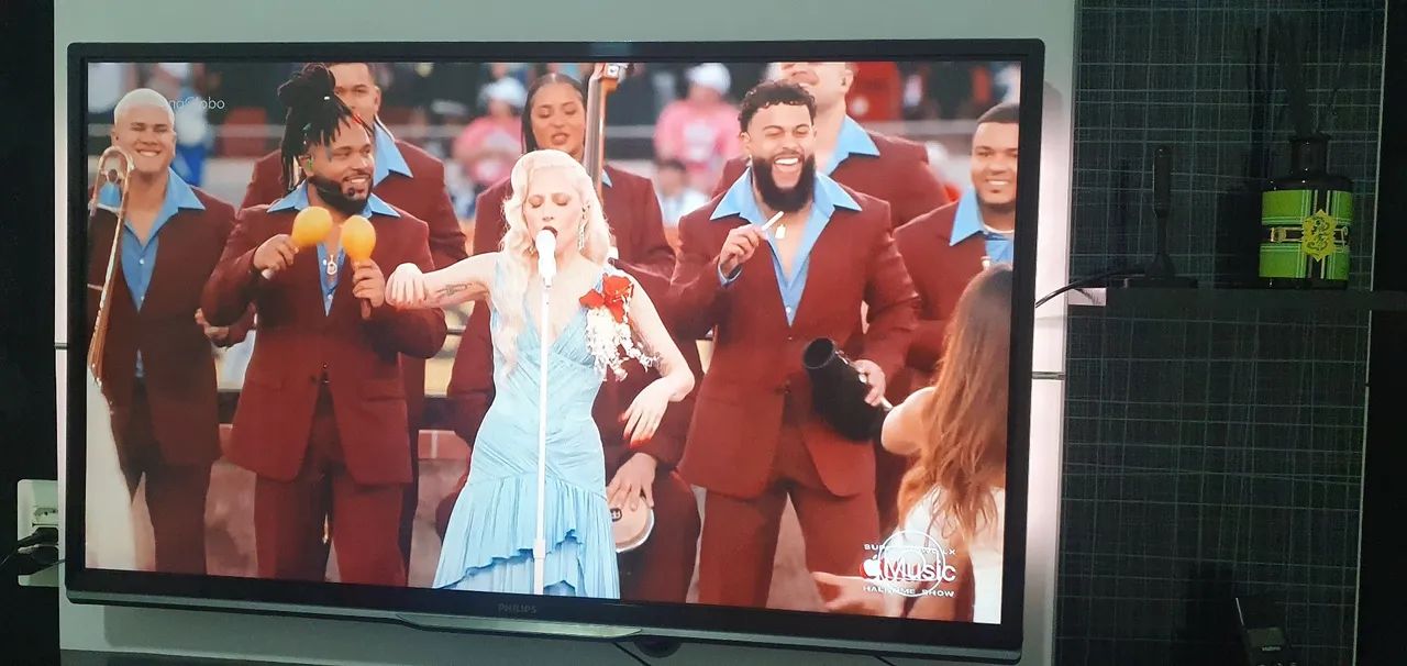 TV Philips 42 LED Full HD - Foto 4