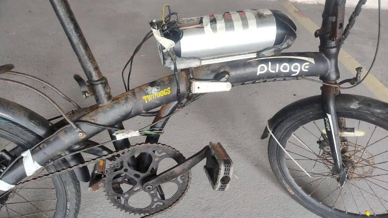 Vendo Bicicleta Elétrica com defeito  - Foto 2