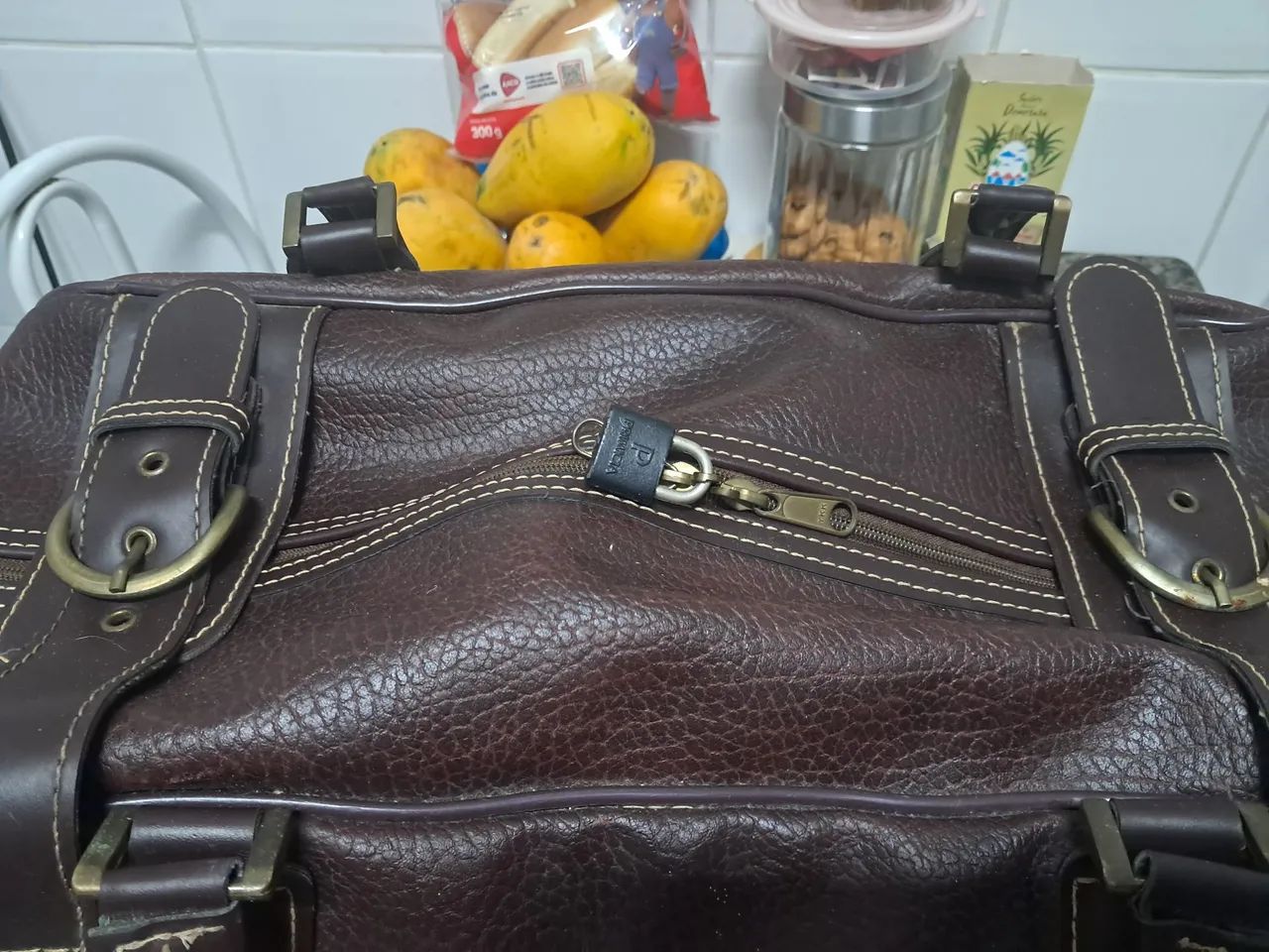 Mala de viagem de couro. - Foto 4