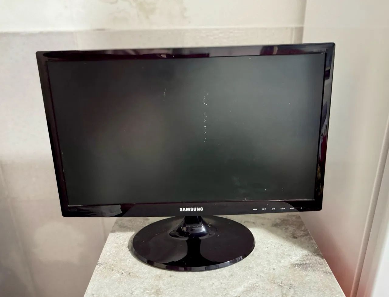 Monitor LED Samsung Série 3 (Widescreen) - Foto 2