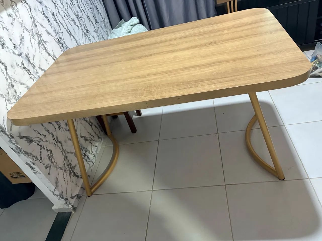 Mesa madeirada