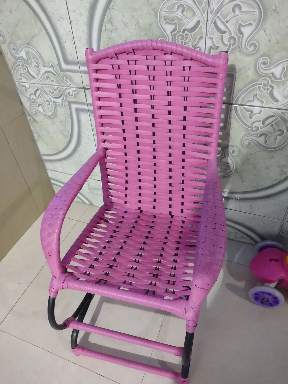 Cadeira de balanço infantil 