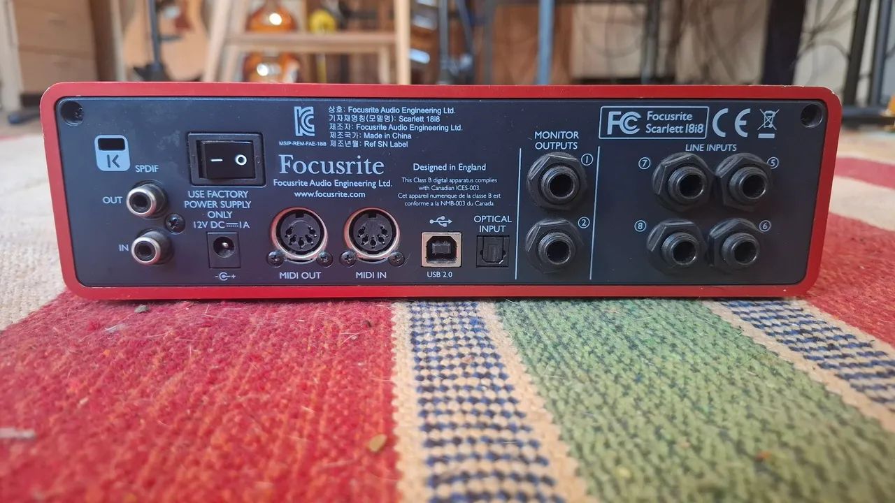 Scarlett 18i8 1st gen interface de audio Focusrite - Foto 2