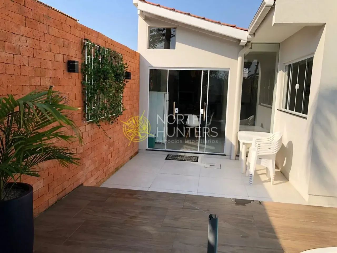 Casa com 6 dormitórios, piscina para alugar, 400 m² por Dia - Daniela - Florianópolis/SC - Foto 3