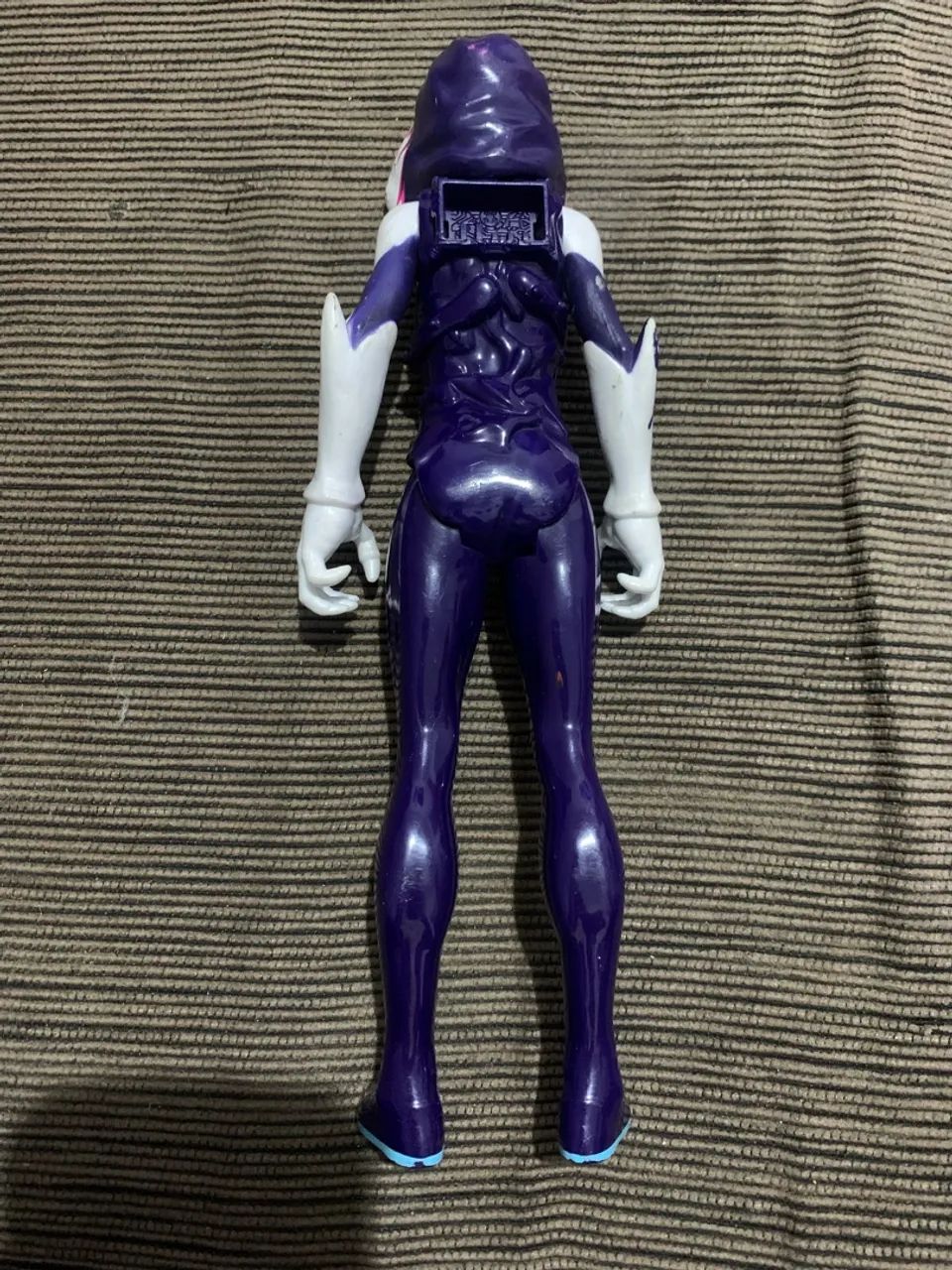 Ghost Spider - Spider Man Maximum Venom - Boneco Hasbro - Action Figure - Foto 2