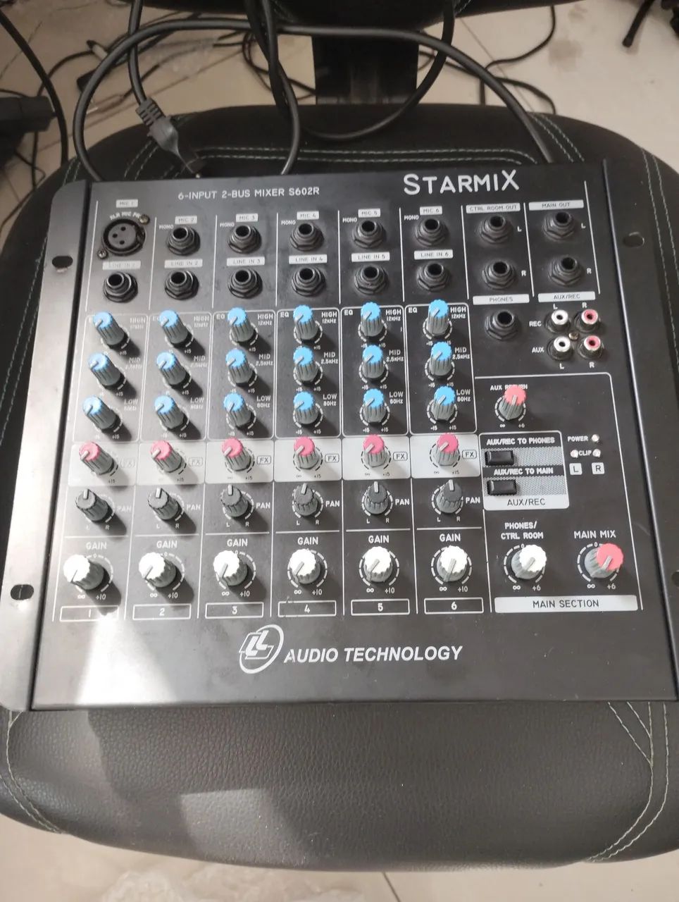 Mesa de som starmix 8 canais 